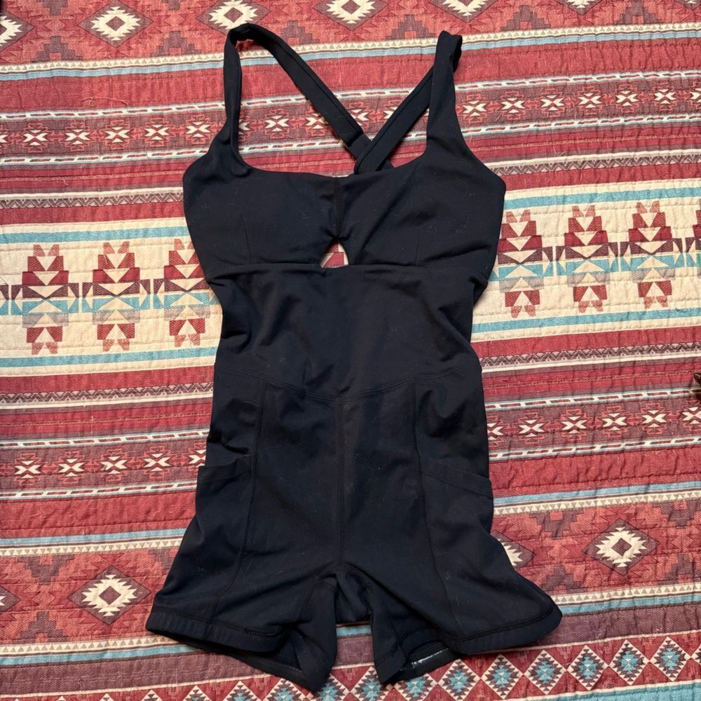 POPFLEX Black romper size small